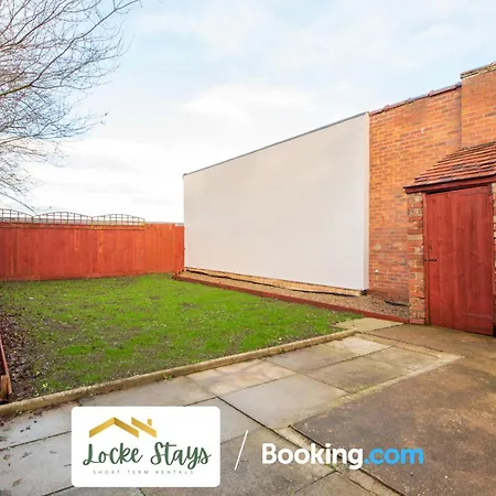 7 Bedroom House By Locke Short Lets Serviced Linthorpe Free Parking Otel Middlesbrough
